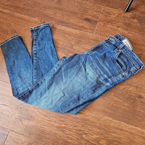 AG Adriano Goldschmied The Legging Super Skinny Ankle Jeans - Picture 8 of 8